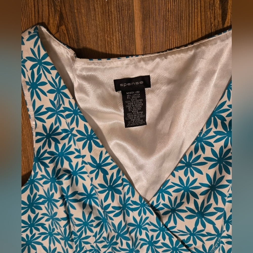 Spense Blue and White Sleeveless V-Neck Sheath Dress - Picture 5 of 7